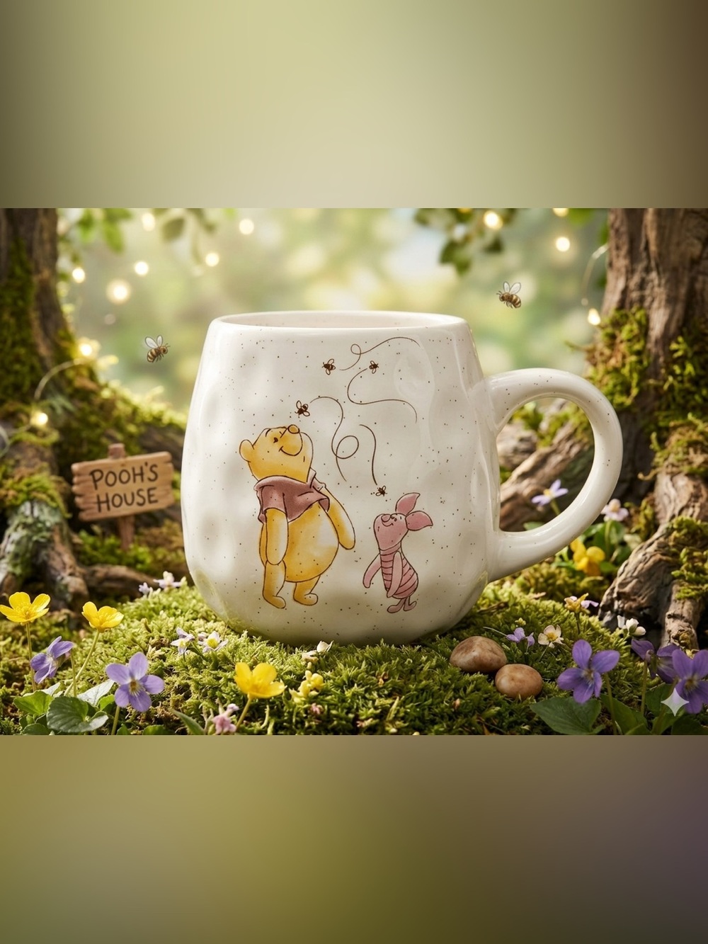 Disney Winnie the Pooh White Ceramic Mug. 

#disneymug #winniethepooh